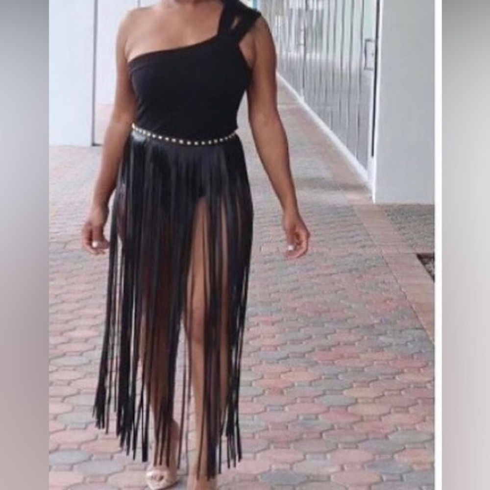 Black fringe belt w/ silver studs around the waist